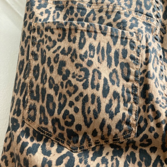 H&M & Denim in Leopard Jeggings sz 10 (32x32) - Picture 5 of 8
